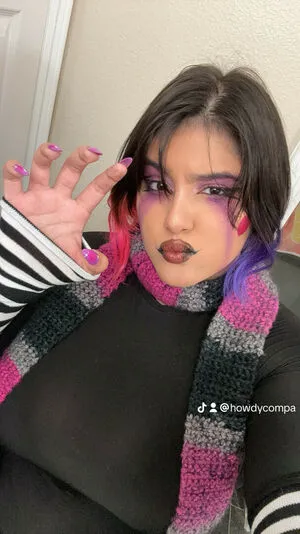 Howdycompa OnlyFans Leaked Free Thumbnail Picture - #4vl0AsjVvz