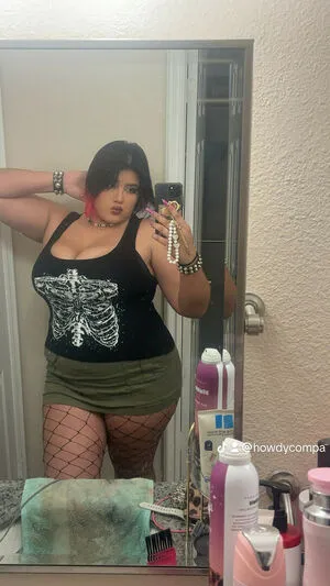 Howdycompa OnlyFans Leaked Free Thumbnail Picture - #QQeYAS7PS4
