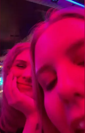 HoxieLoxie OnlyFans Leaked Free Thumbnail Picture - #5qD4umT3H0