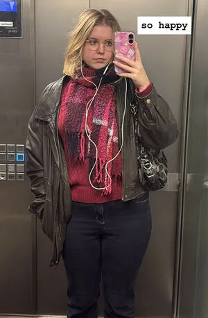 HoxieLoxie OnlyFans Leaked Free Thumbnail Picture - #6dKG6jKoEz