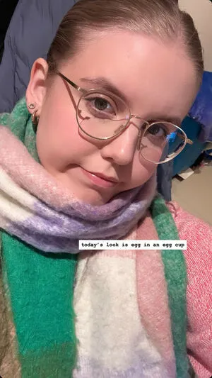 HoxieLoxie OnlyFans Leaked Free Thumbnail Picture - #P8Cg8NdAWb