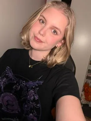 HoxieLoxie OnlyFans Leaked Free Thumbnail Picture - #PS4b3ZBG4F