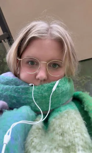 HoxieLoxie OnlyFans Leaked Free Thumbnail Picture - #UHVxxGpbLl