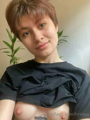 Hristya OnlyFans Leaked Free Thumbnail Picture - #ixCE7GkruO