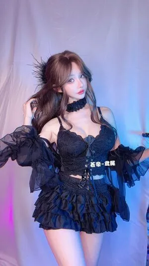 Ht Weiba OnlyFans Leaked Free Thumbnail Picture - #8IyyUQNuSy