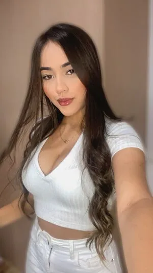 Huge Tits Nataly OnlyFans Leaked Free Thumbnail Picture - #5N0mdCaumN
