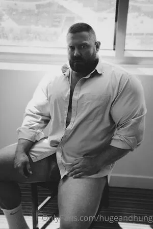 Hugeandhung OnlyFans Leaked Free Thumbnail Picture - #2E1jQgp8uY