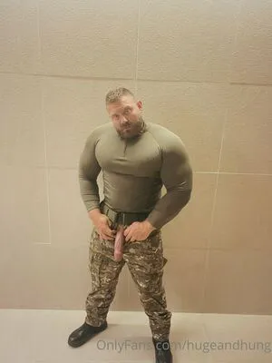 Hugeandhung OnlyFans Leaked Free Thumbnail Picture - #2USmGwtPDZ