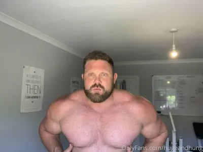 Hugeandhung OnlyFans Leaked Free Thumbnail Picture - #5RBQPPWAUO