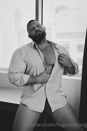 Hugeandhung OnlyFans Leaked Free Thumbnail Picture - #8pSQWzU5dC