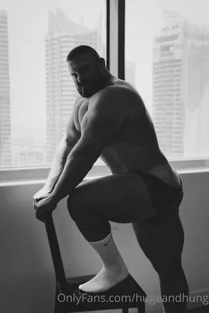 Hugeandhung OnlyFans Leaked Free Thumbnail Picture - #AtByEbDUq0