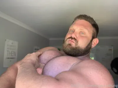 Hugeandhung OnlyFans Leaked Free Thumbnail Picture - #L03rlM0NwU