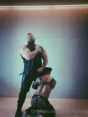 Hugeandhung OnlyFans Leaked Free Thumbnail Picture - #e5GMyKJptX