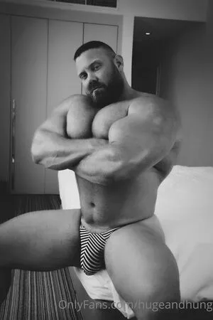 Hugeandhung OnlyFans Leaked Free Thumbnail Picture - #iiEyY5xtKj