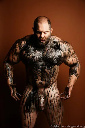 Hugeandhung OnlyFans Leaked Free Thumbnail Picture - #psBFE3Vp9r