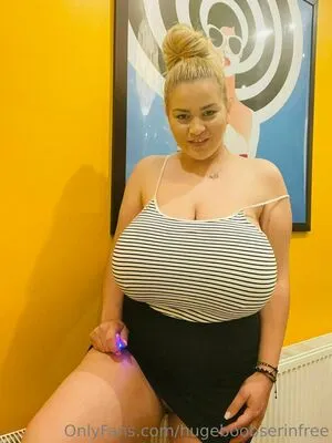 Hugeboobserinfree OnlyFans Leaked Free Thumbnail Picture - #HCO8ZWPIpU