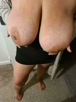 Hugecups OnlyFans Leaked Free Thumbnail Picture - #h1UVpn8x22