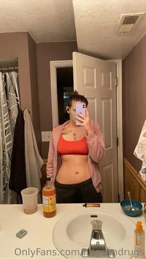 Hugsandrugs OnlyFans Leaked Free Thumbnail Picture - #NfOyPKN2s7