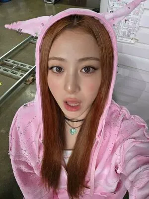 Huh Yunjin OnlyFans Leaked Free Thumbnail Picture - #6OtqTSknIJ