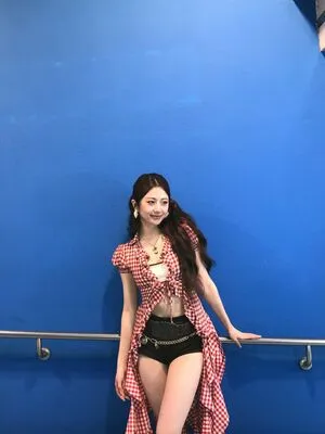 Huh Yunjin OnlyFans Leaked Free Thumbnail Picture - #ASx4nJ5e5B