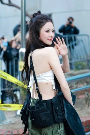 Huh Yunjin OnlyFans Leaked Free Thumbnail Picture - #DYbkAlaLo2