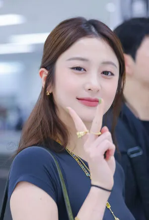 Huh Yunjin OnlyFans Leaked Free Thumbnail Picture - #DrVhVKEQUb