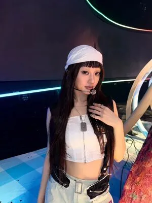 Huh Yunjin OnlyFans Leaked Free Thumbnail Picture - #KM7Qm0WNbr