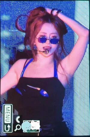 Huh Yunjin OnlyFans Leaked Free Thumbnail Picture - #PbbOxTAQYD