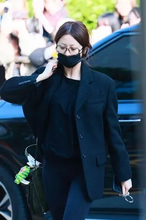 Huh Yunjin OnlyFans Leaked Free Thumbnail Picture - #Pd37mGbdxa