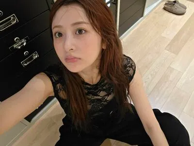 Huh Yunjin OnlyFans Leaked Free Thumbnail Picture - #QqEDAd9nSW