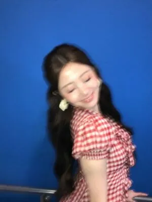 Huh Yunjin OnlyFans Leaked Free Thumbnail Picture - #SJDATdU3AE