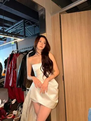 Huh Yunjin OnlyFans Leaked Free Thumbnail Picture - #UYqHtzS8tk