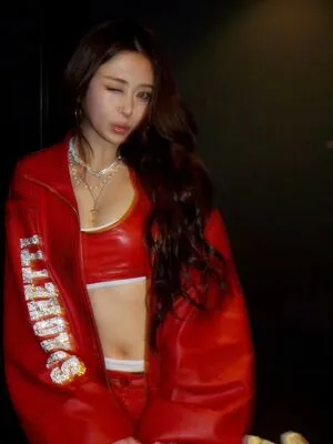 Huh Yunjin OnlyFans Leaked Free Thumbnail Picture - #WndaPfcx2A