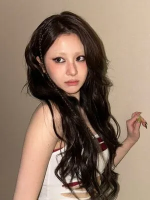 Huh Yunjin OnlyFans Leaked Free Thumbnail Picture - #dEH7IREJCx