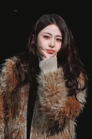 Huh Yunjin OnlyFans Leaked Free Thumbnail Picture - #o7HaGnifSN