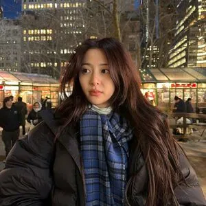 Huh Yunjin OnlyFans Leaked Free Thumbnail Picture - #oDvq7MmXQ2