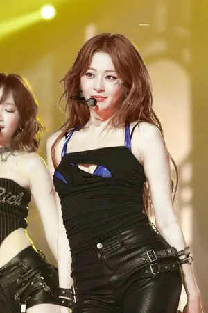 Huh Yunjin OnlyFans Leaked Free Thumbnail Picture - #wSoPY4YCGT