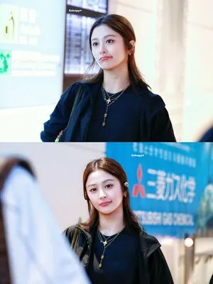 Huh Yunjin OnlyFans Leaked Free Thumbnail Picture - #y5UnlH1nek