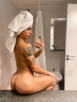 Hungbratz OnlyFans Leaked Free Thumbnail Picture - #wm0bkzrnk5