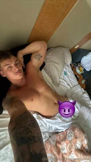 Hungodeyfree OnlyFans Leaked Free Thumbnail Picture - #khDeG6wxI5