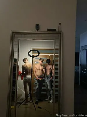 Hungodeyfree OnlyFans Leaked Free Thumbnail Picture - #Ykrpio9HcZ