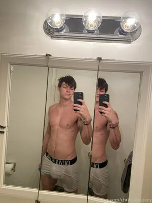Hungodeyfree OnlyFans Leaked Free Thumbnail Picture - #u3DyeSAYa9