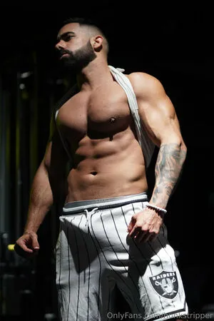 Hunkstripper OnlyFans Leaked Free Thumbnail Picture - #0HappGhlq0