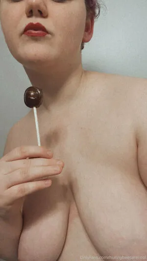 Hunnybeesarecool OnlyFans Leaked Free Thumbnail Picture - #3XcoKDqLqo