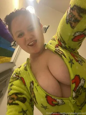 Hunnybeesarecool OnlyFans Leaked Free Thumbnail Picture - #OnjEj2EkE7