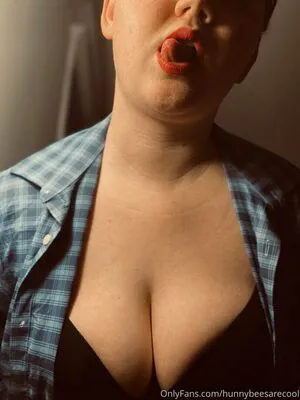 Hunnybeesarecool OnlyFans Leaked Free Thumbnail Picture - #vqFMB8rbNU