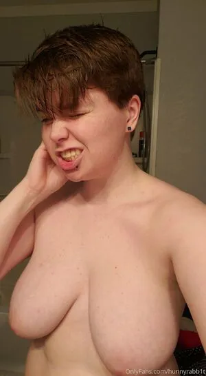 Hunnyrabb1t OnlyFans Leaked Free Thumbnail Picture - #FptOCIBklg