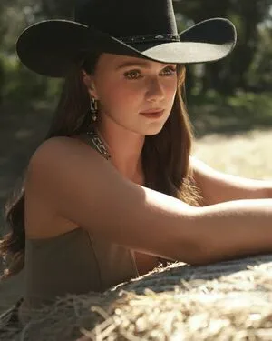 Hunter Deno OnlyFans Leaked Free Thumbnail Picture - #ICIFqFz0by