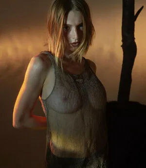 Hunter Schafer OnlyFans Leaked Free Thumbnail Picture - #1L5J2PGcJf