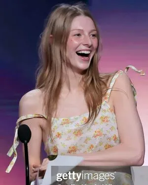 Hunter Schafer OnlyFans Leaked Free Thumbnail Picture - #4Um8BvBFLN